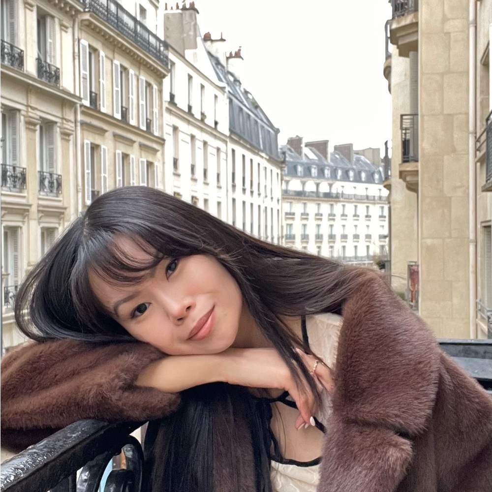 Meet your Posher, Christina